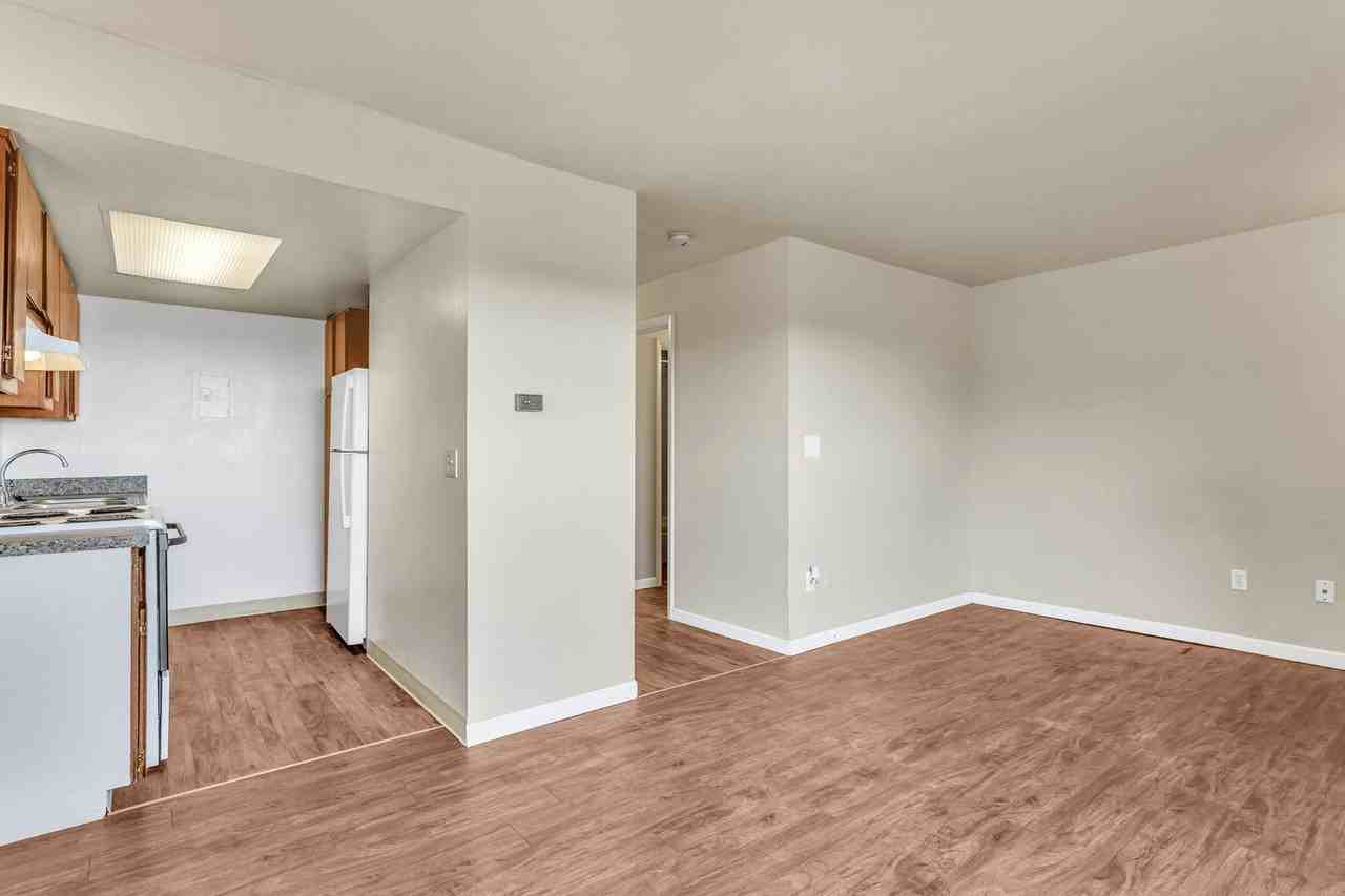 1405ra - Photo 4 of 31