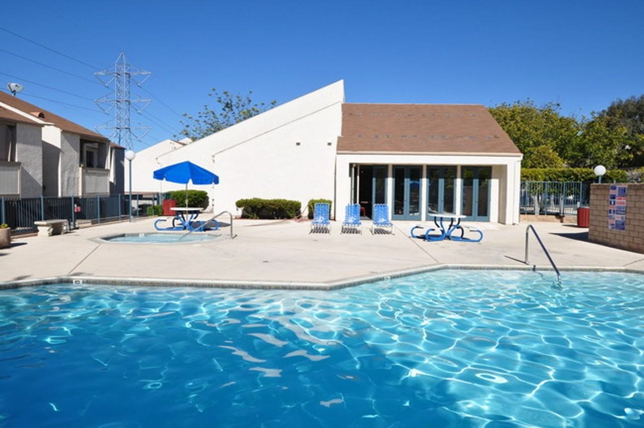 CLNY - Photo 5 of 18