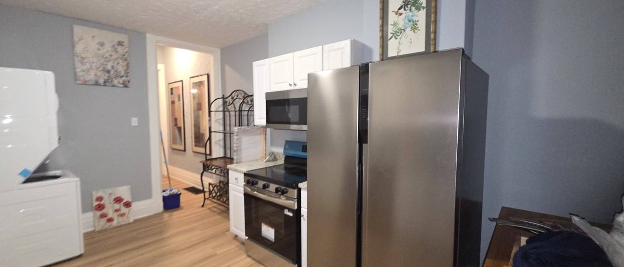 414 Dayton St #1 - Photo 3 of 19