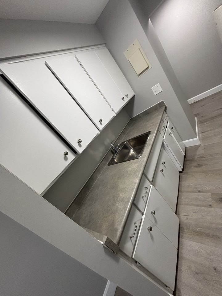 99 Westwood Dr #108 - Photo 2 of 8