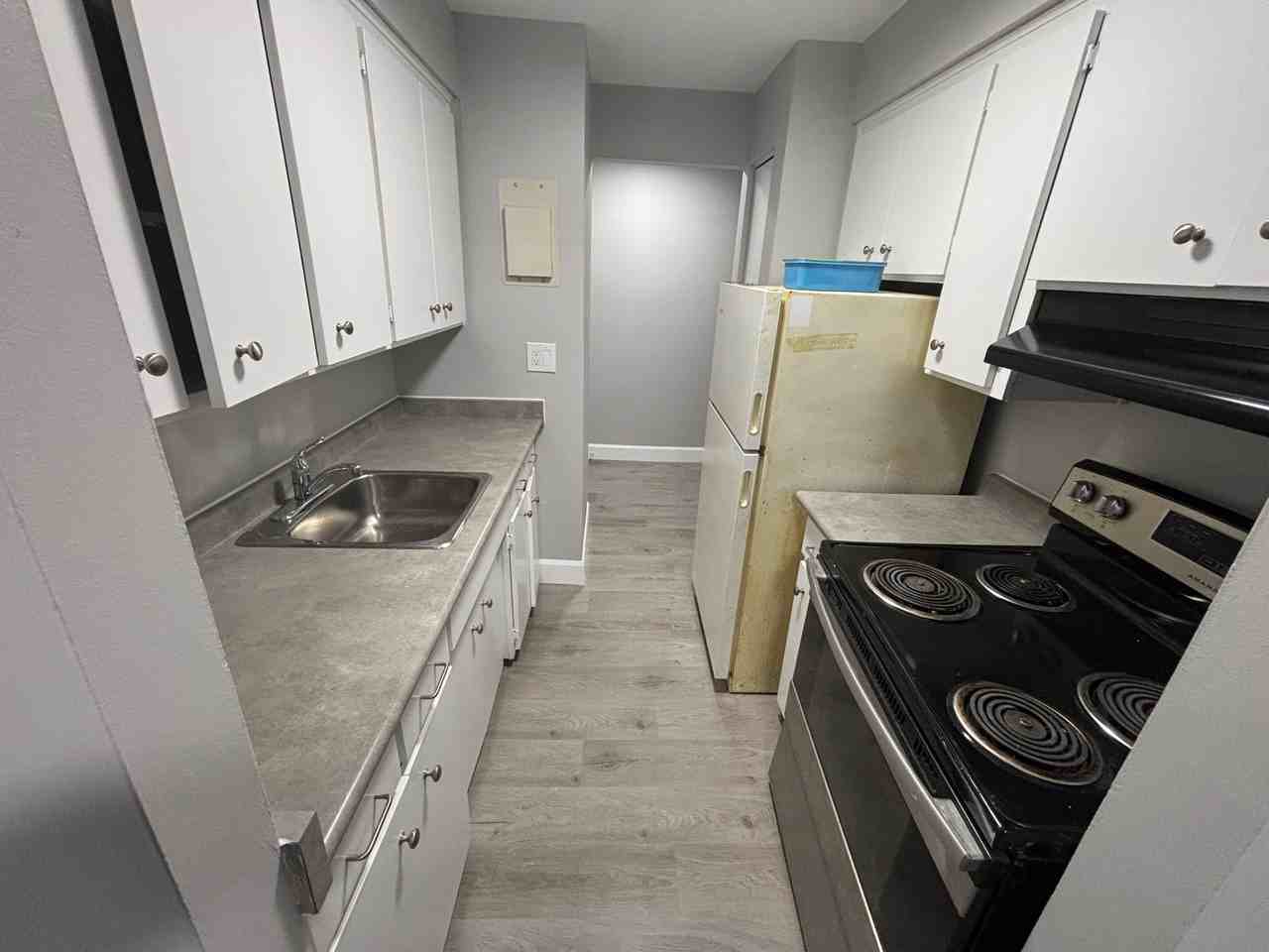 99 Westwood Dr #108 - Photo 3 of 8