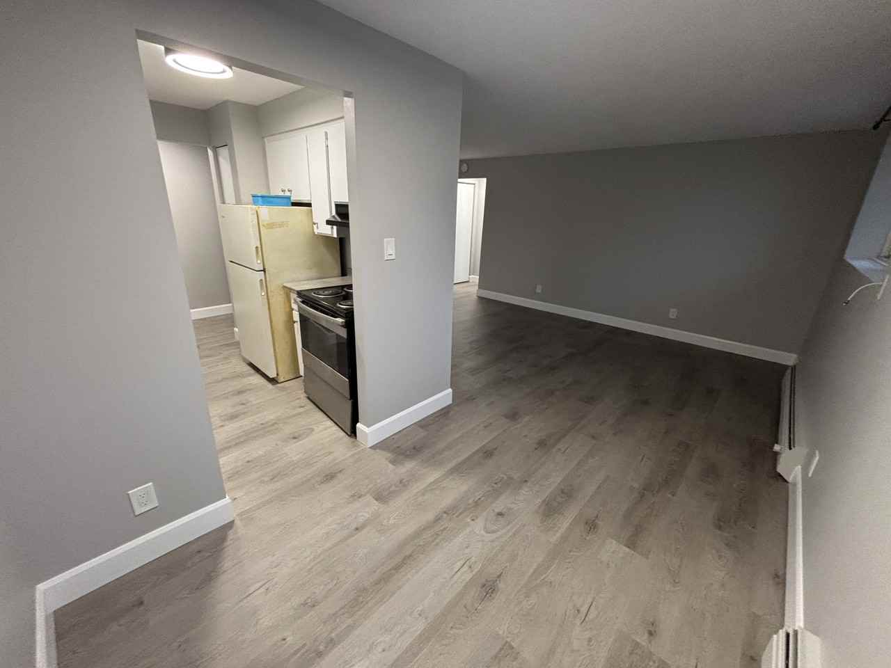 99 Westwood Dr #108 - Photo 4 of 8