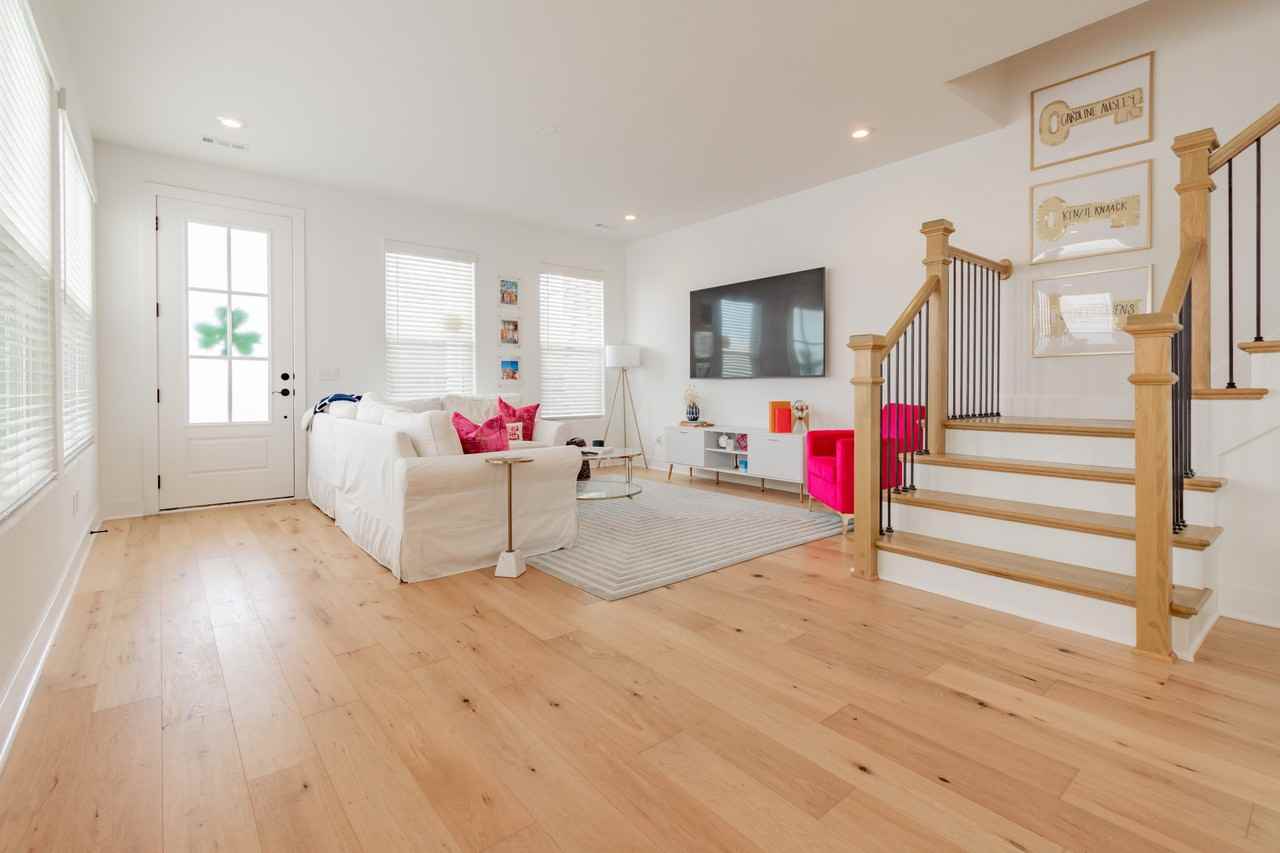 2131 W Parnell Dr #1 - Photo 7 of 14