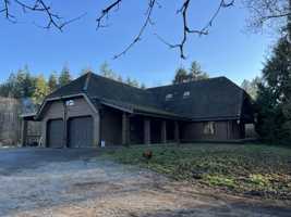 featured image of 15607 62nd Ave Nw #1