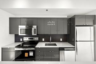 311 Glasshouse Skyloft Condominium - Photo 1 of 1