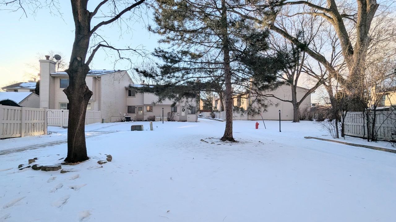 1030 Casa Dr #1 - Photo 2 of 18