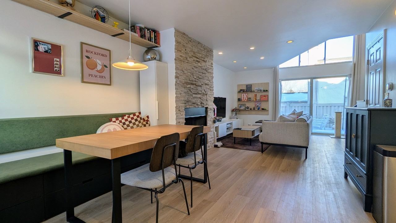 1030 Casa Dr #1 - Photo 3 of 18