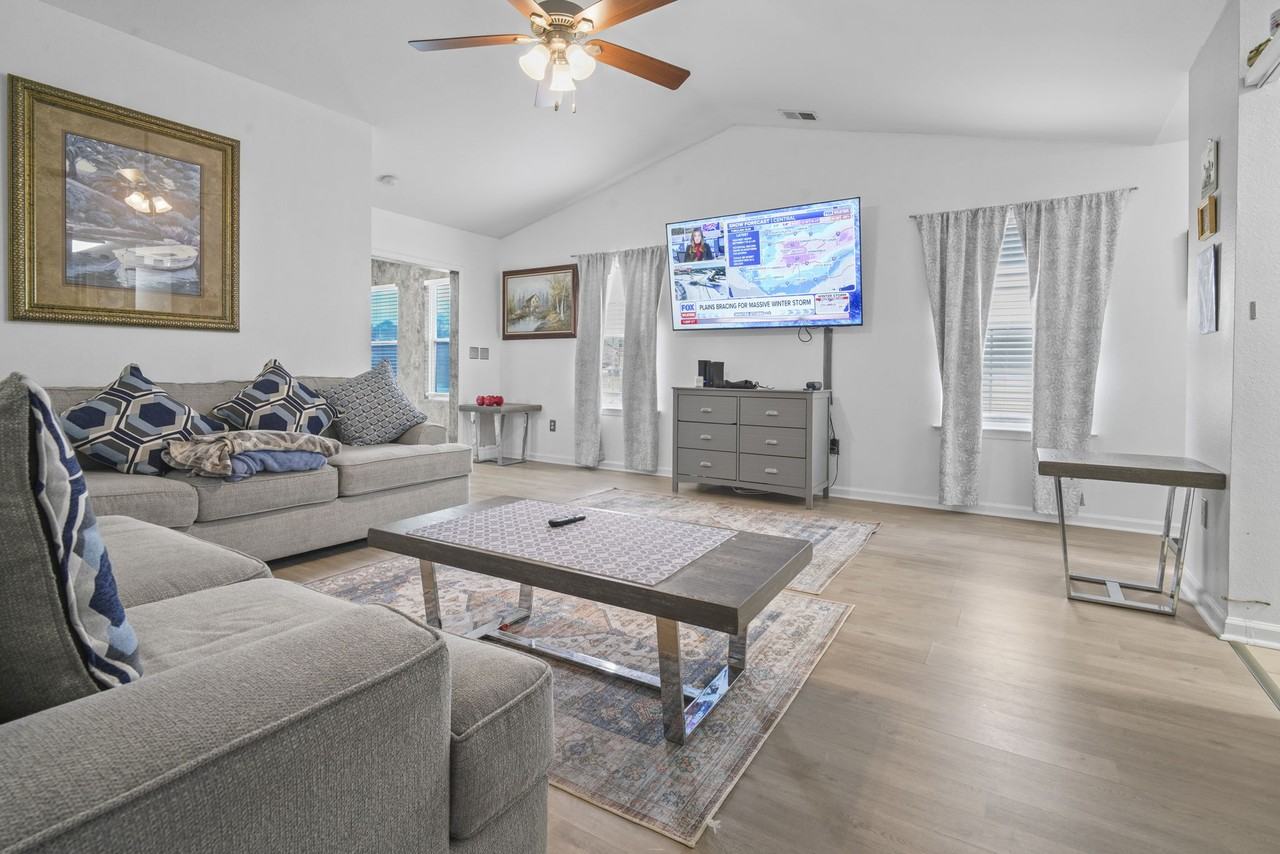 309 Mckendree Ln #1 - Photo 4 of 28