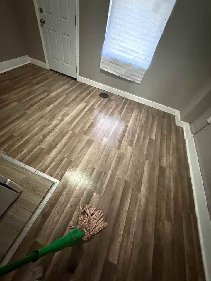 660 N Yewdall St #1 - Photo 6 of 10