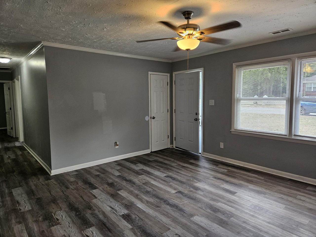 6607 Amanda Cir #1 - Photo 3 of 14