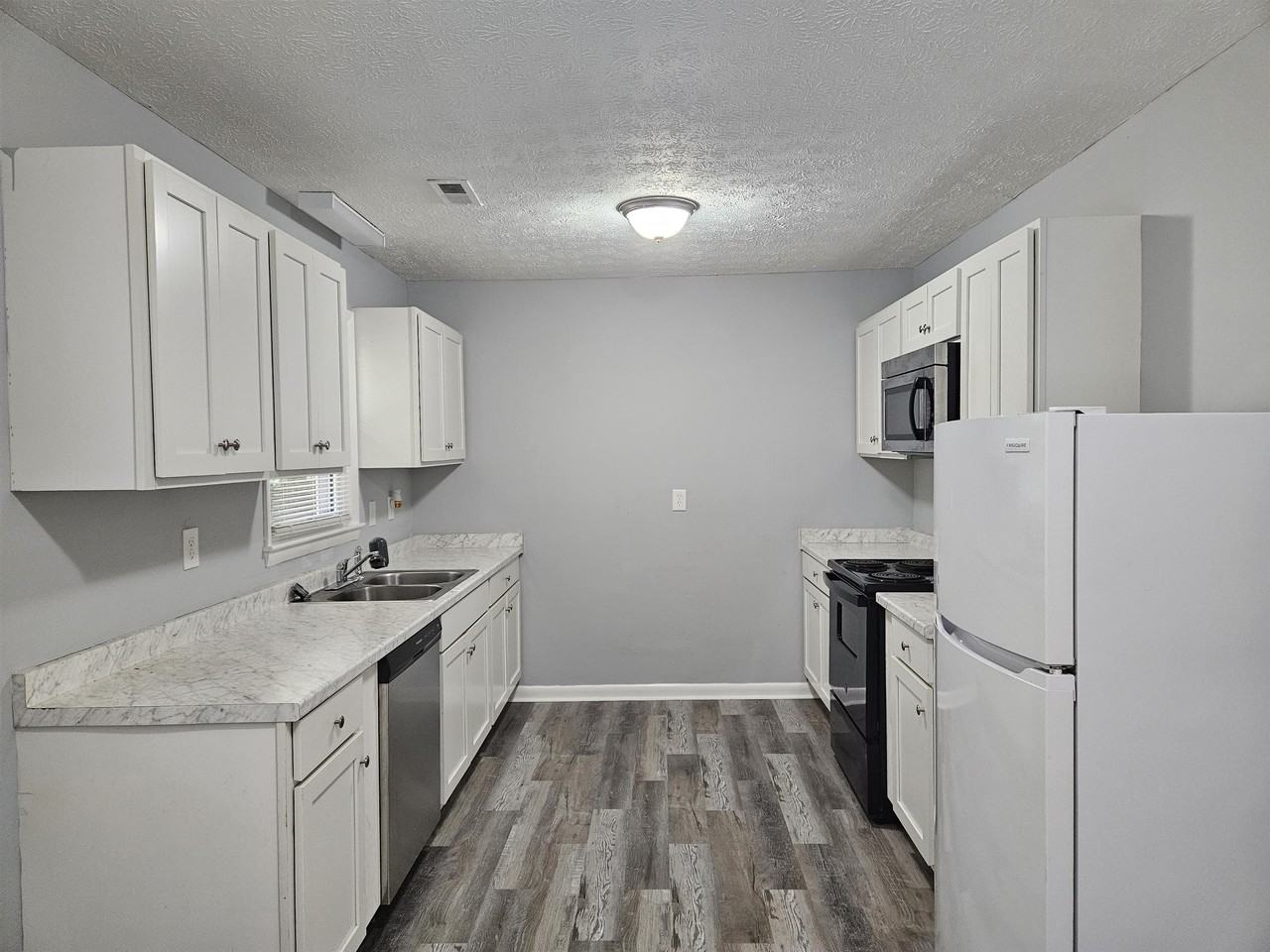 6607 Amanda Cir #1 - Photo 4 of 14