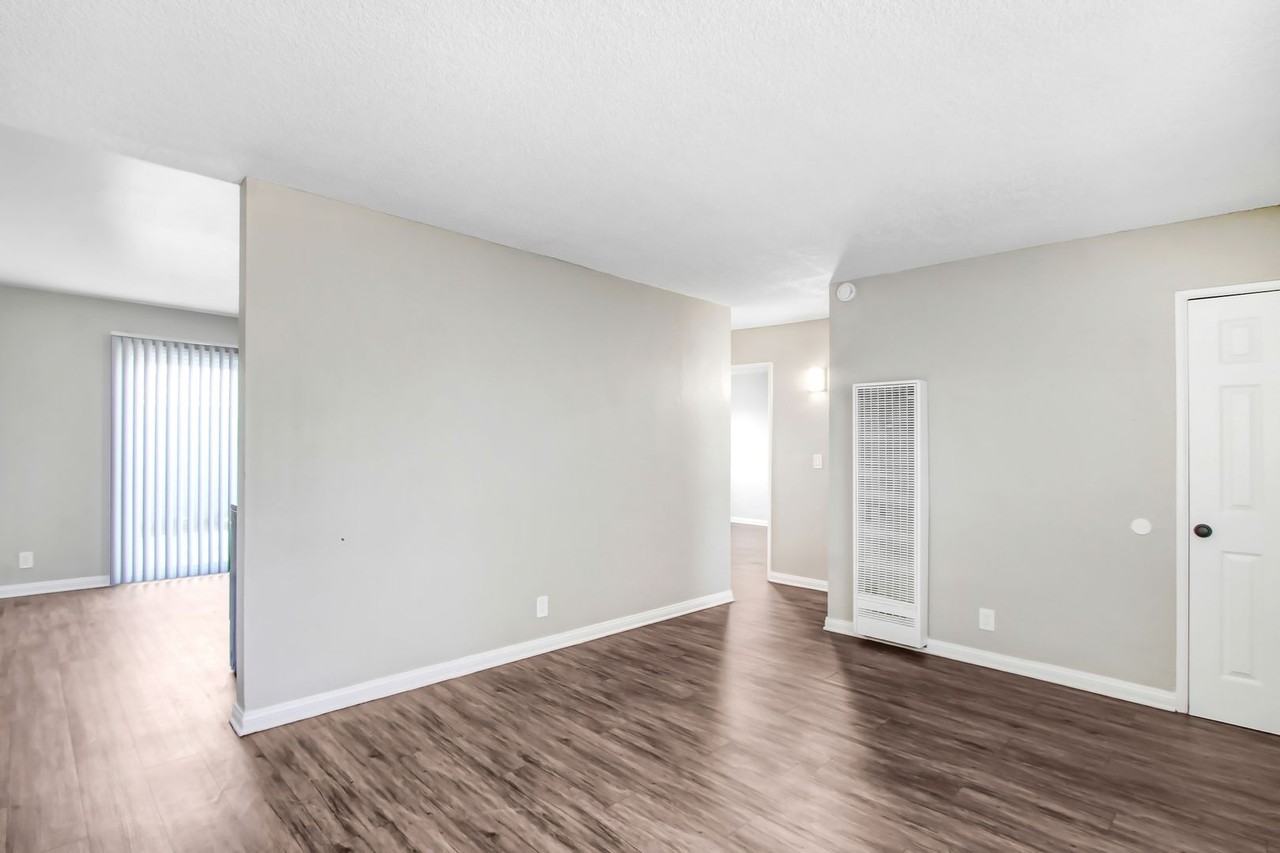 Moval Terrace Apartments - Photo 3 of 23