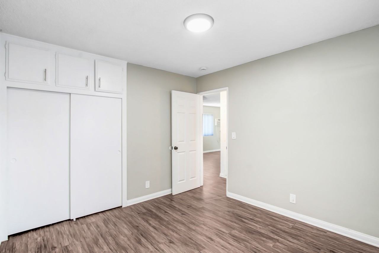 Moval Terrace Apartments - Photo 5 of 23