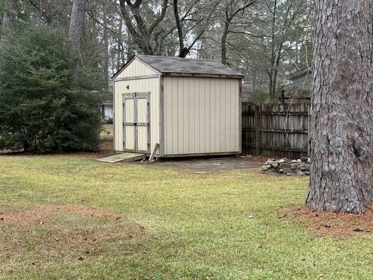 200 Royalwood St #1 - Photo 3 of 33