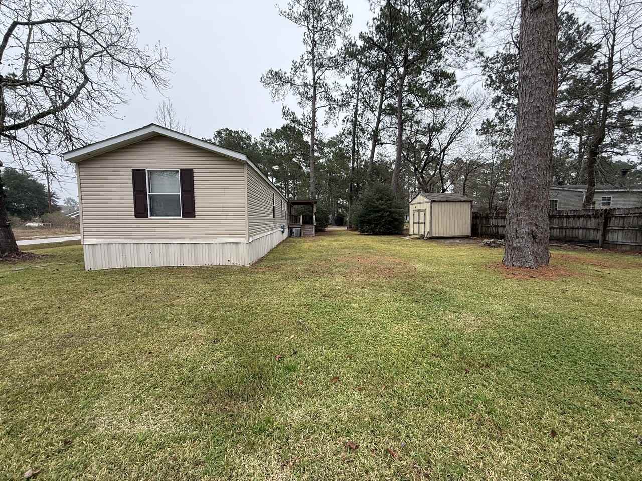 200 Royalwood St #1 - Photo 5 of 33