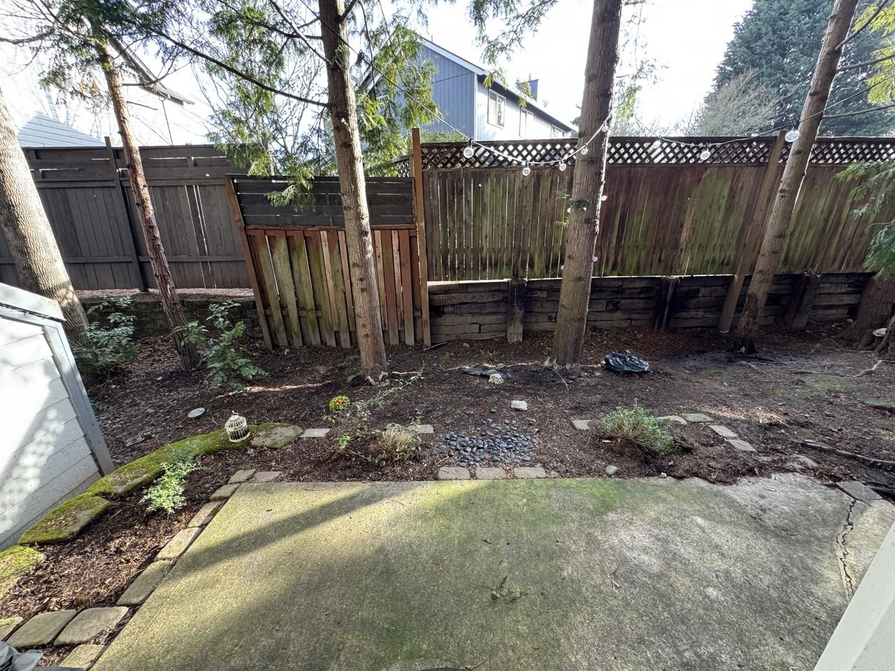 1924 Ne 50th Way #SF - Photo 3 of 19