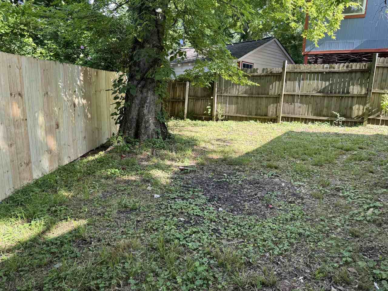 1249 Waverly St #1 - Photo 4 of 13