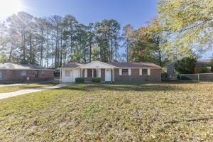 featured image of 617 Wisteria Rd #1