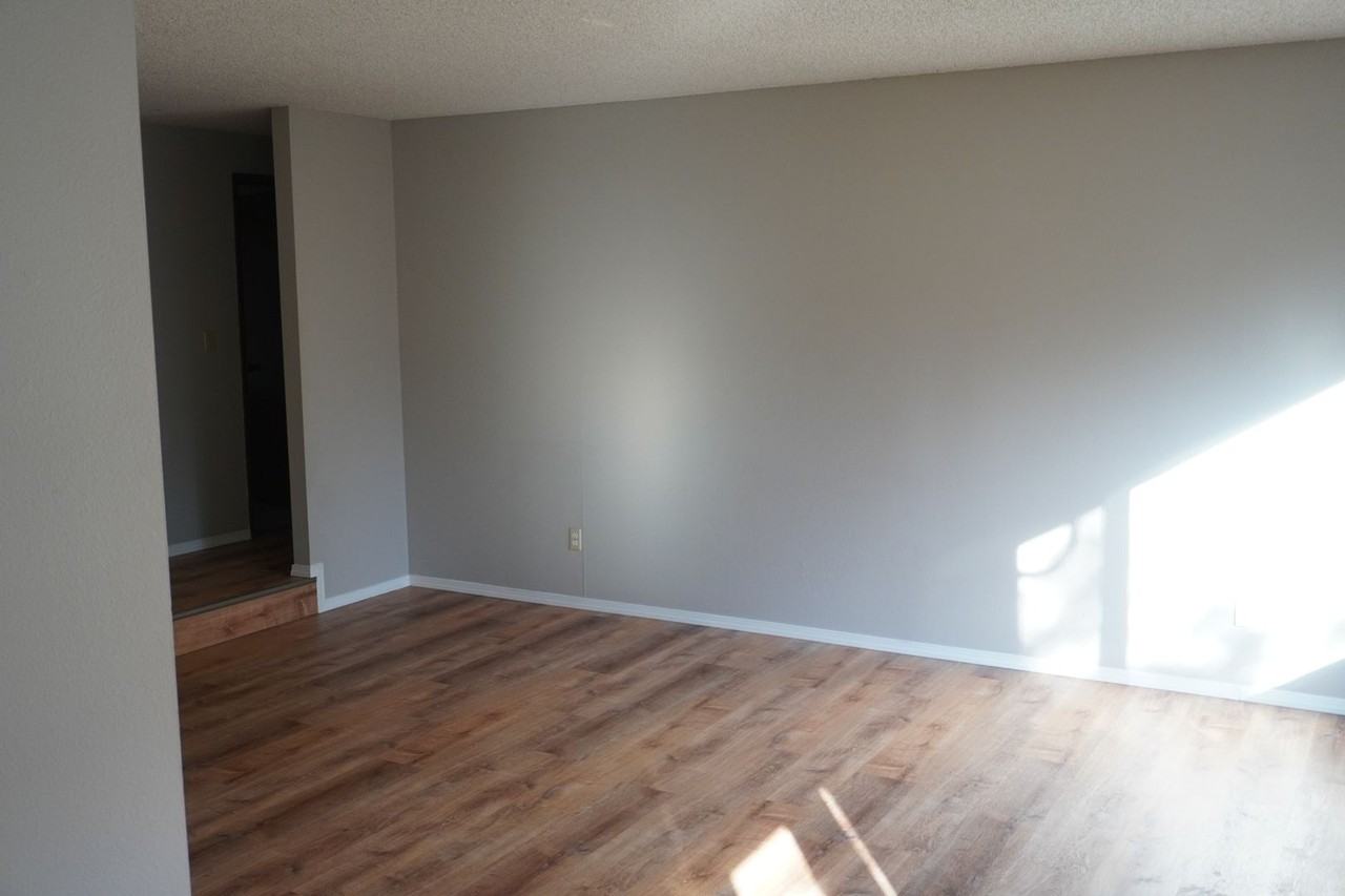 1307 Nw 119th St - Photo 3 of 22