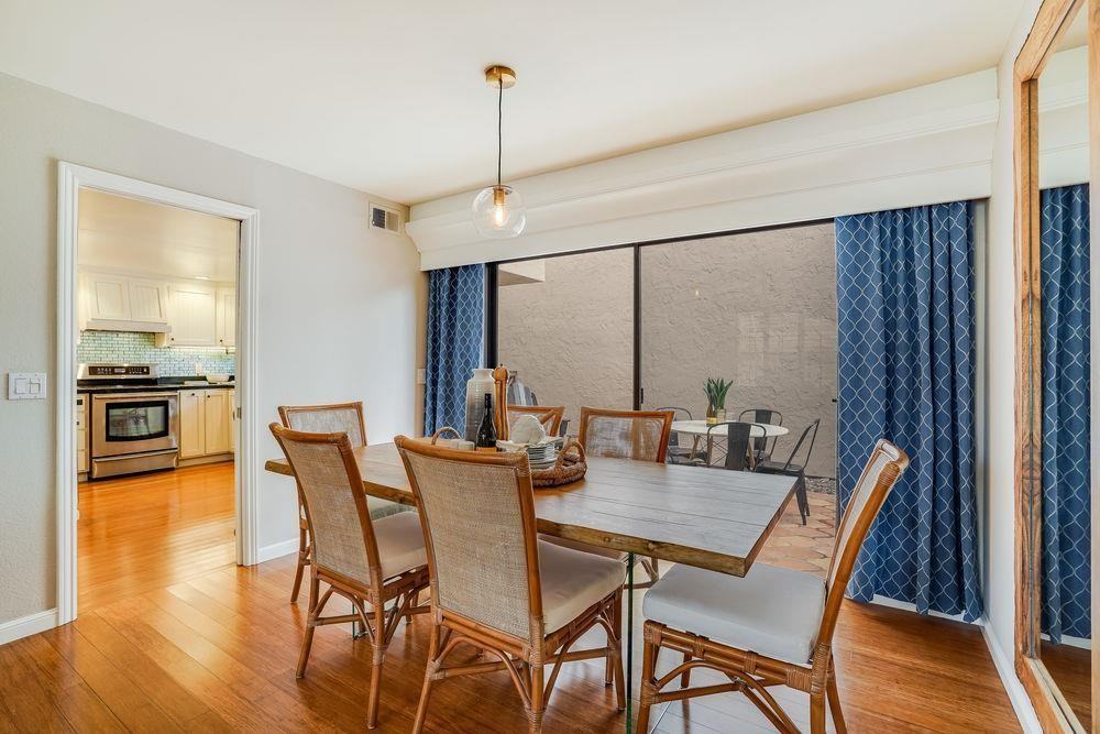 402 Hogarth Ter #1 - Photo 5 of 17