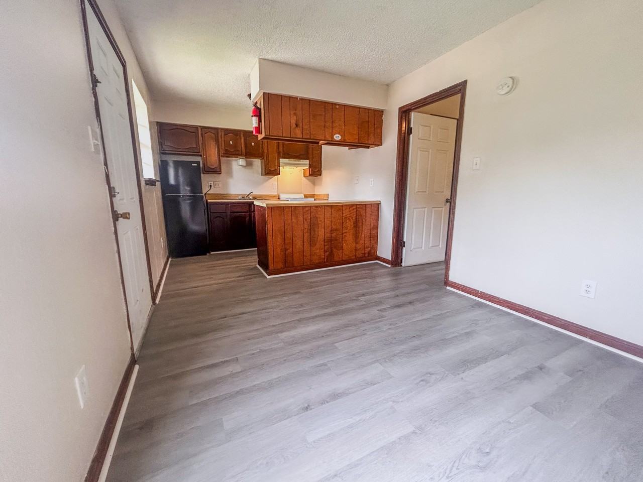 202 Rue Royale #B - Photo 4 of 8