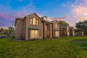 featured image of 345 Stone Hill Dr