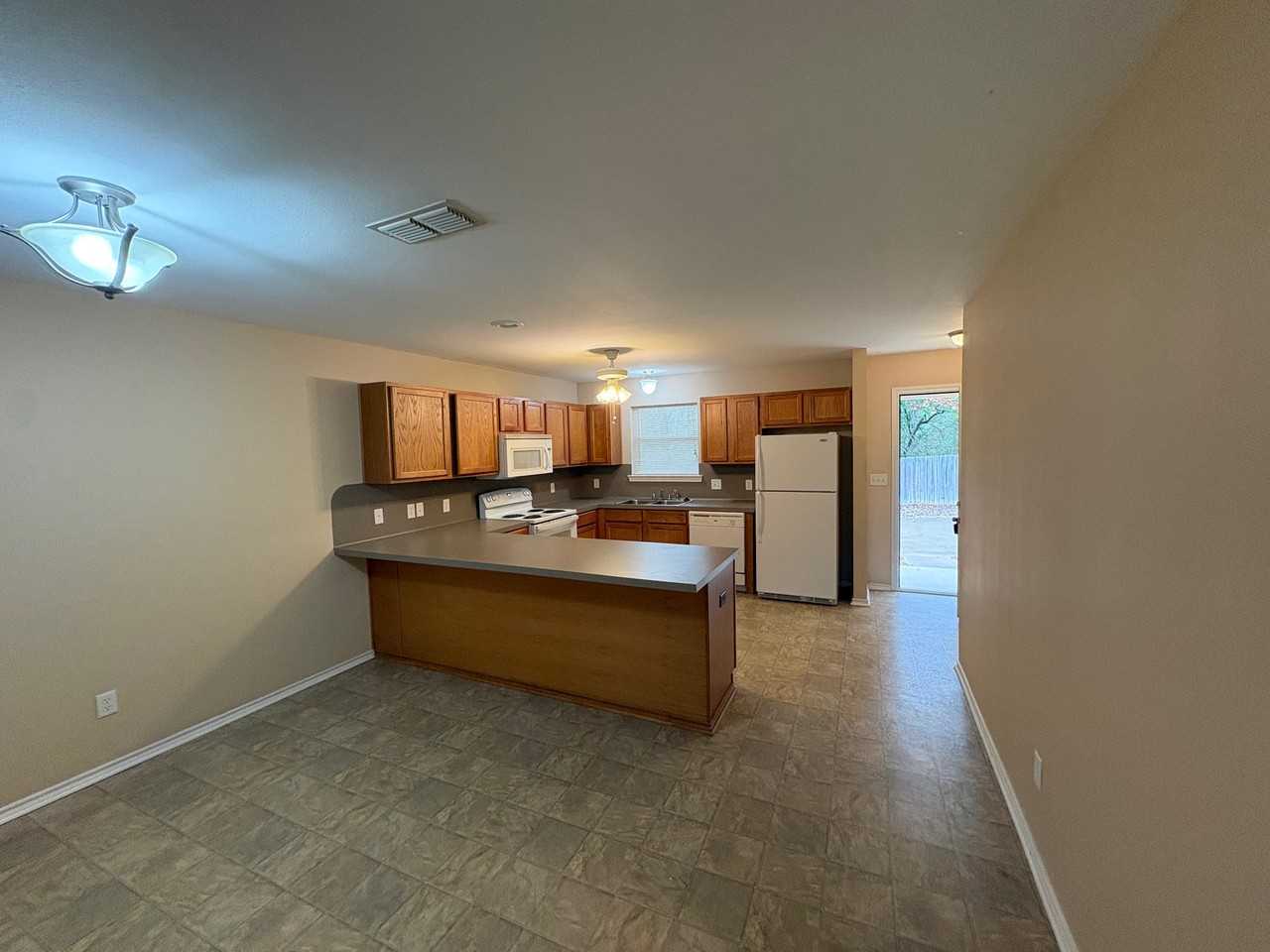 17448 Fm 2493 #2 - Photo 3 of 14