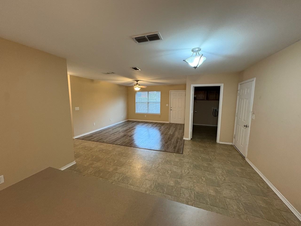 17448 Fm 2493 #2 - Photo 4 of 14