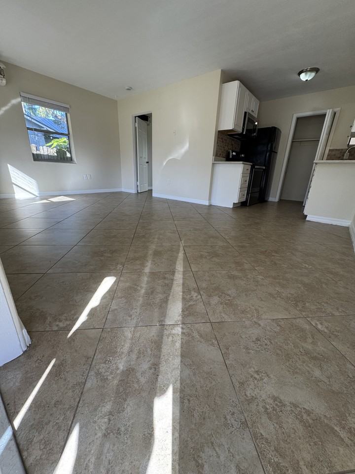 1604 8th Ave W #1 - Photo 2 of 12