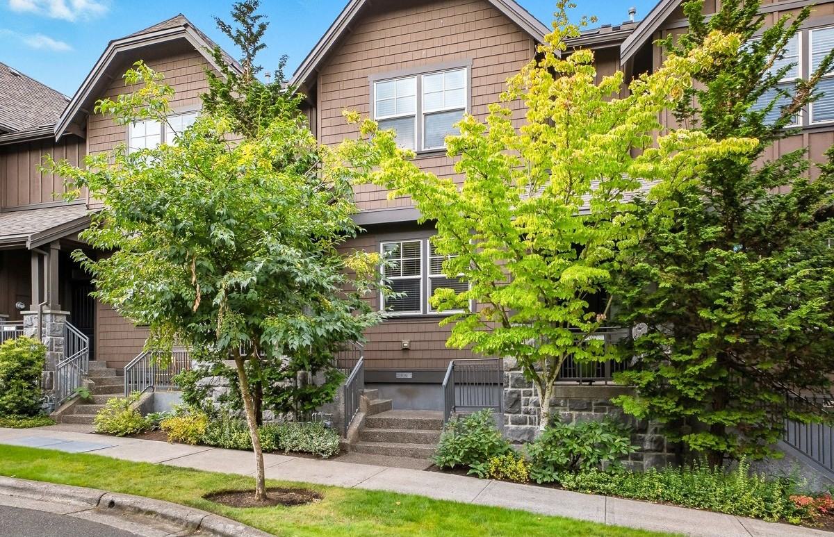 619 Sw Foresta Ter #1 - Photo 2 of 50