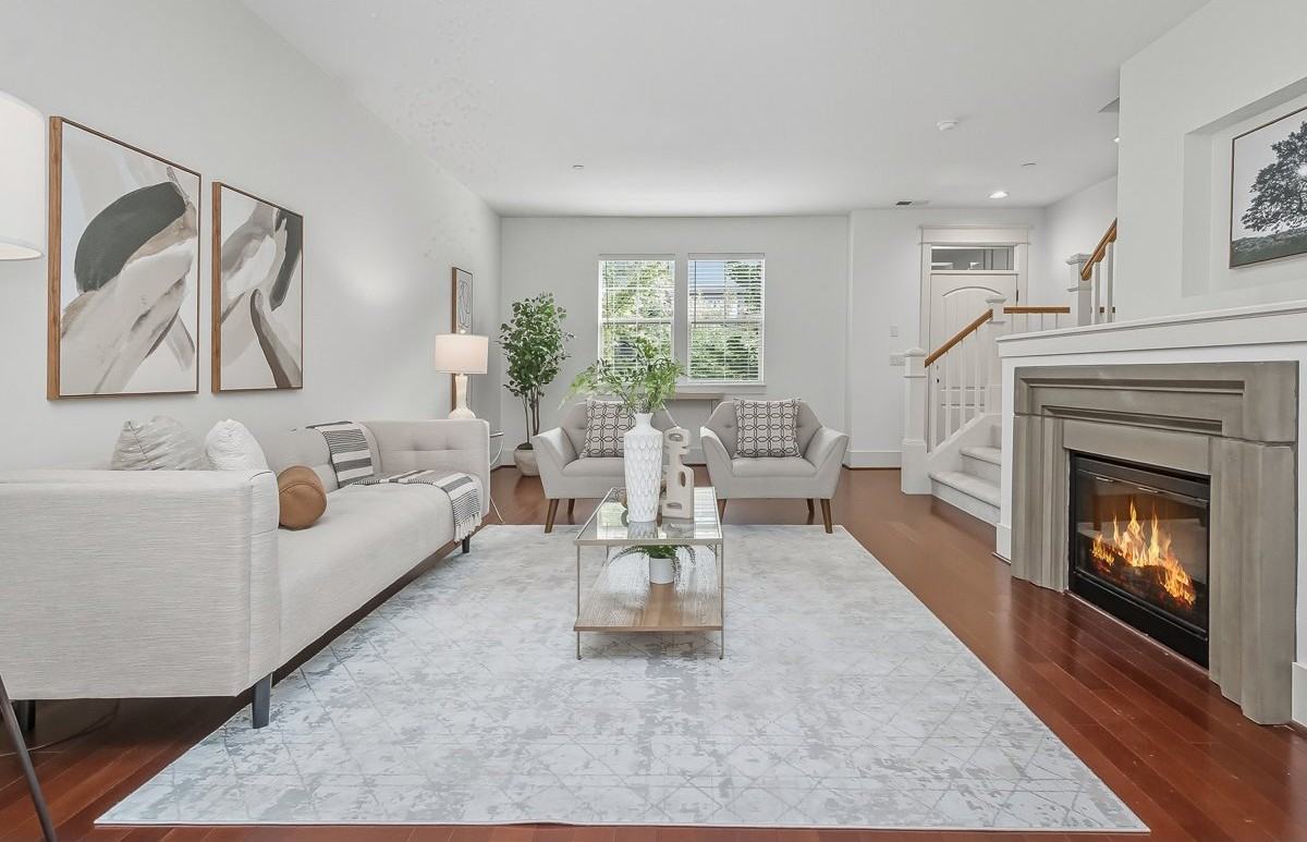 619 Sw Foresta Ter #1 - Photo 5 of 50