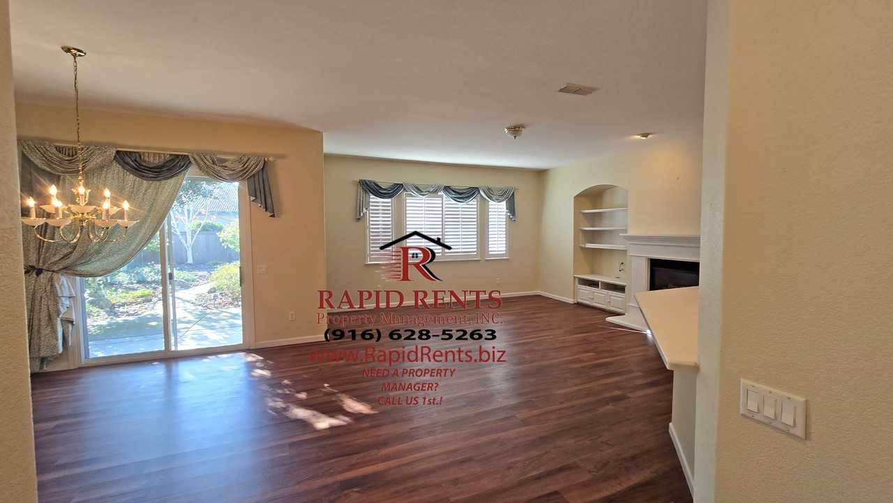 2713 Robinson Creek Ln #1 - Photo 4 of 50