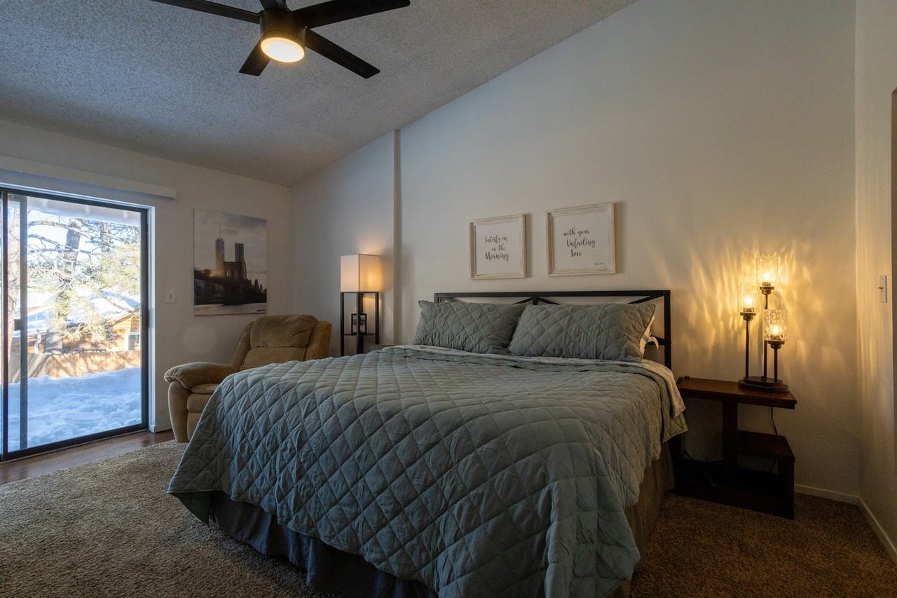 33 Lofty Ct #1 - Photo 3 of 9