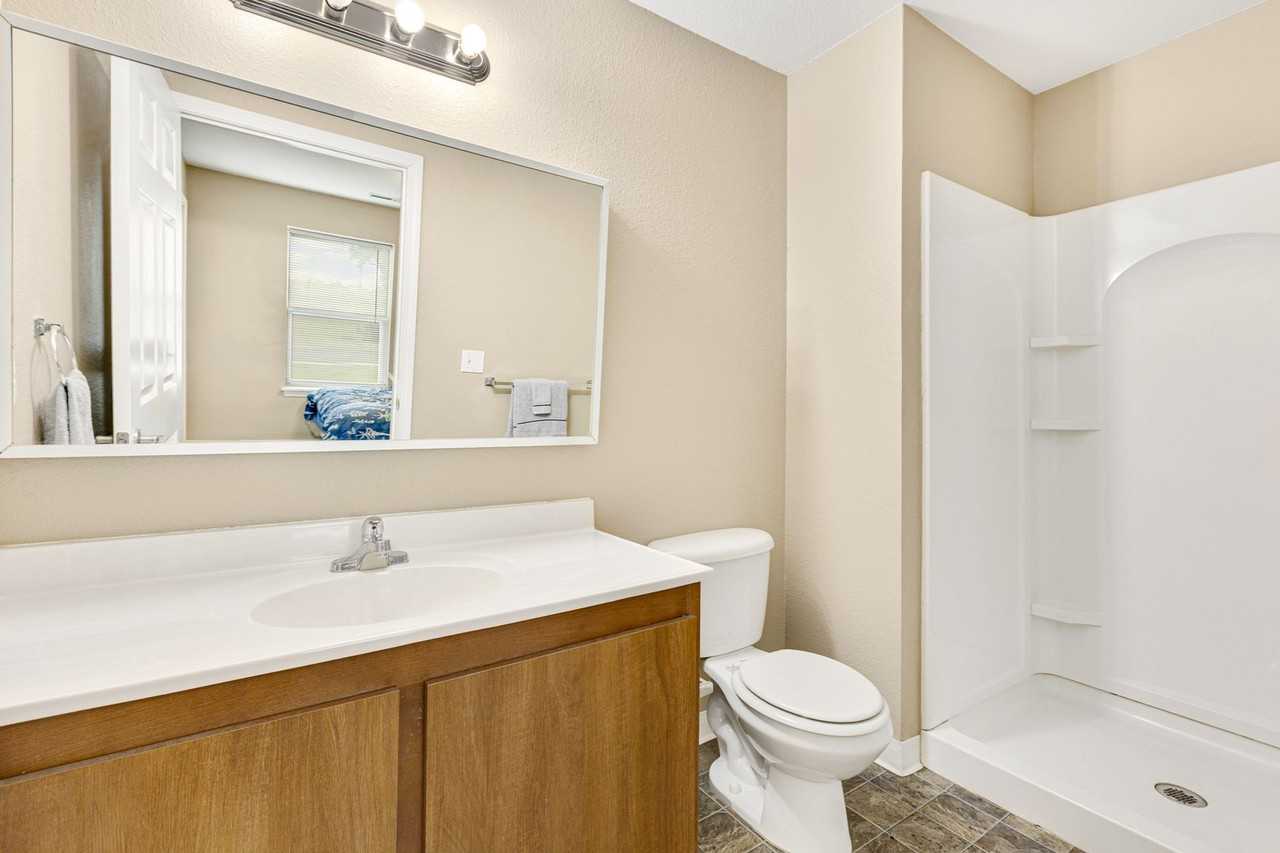 Kansas Villas - Photo 4 of 18