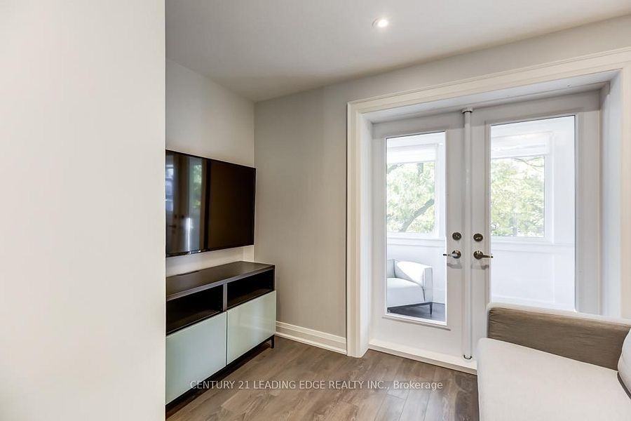 269 Leslie Street #2 - Photo 4 of 18