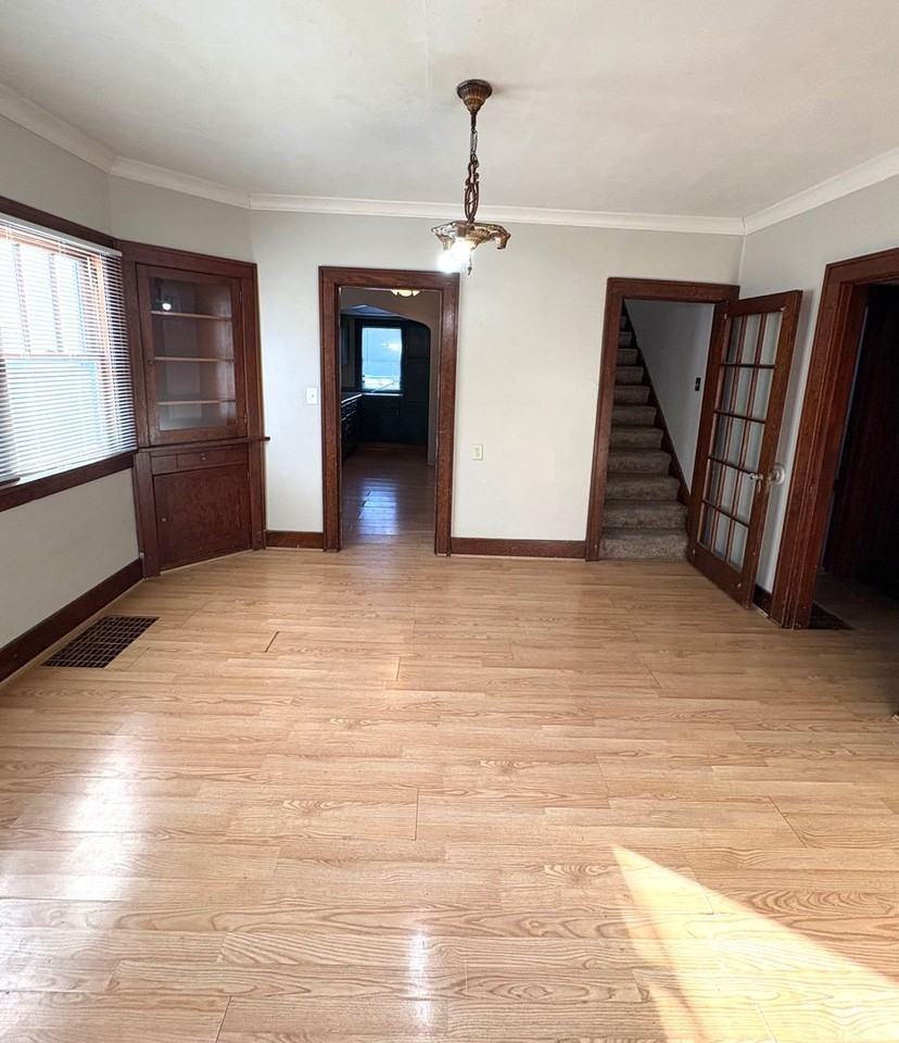 617 Lake St - Photo 7 of 21