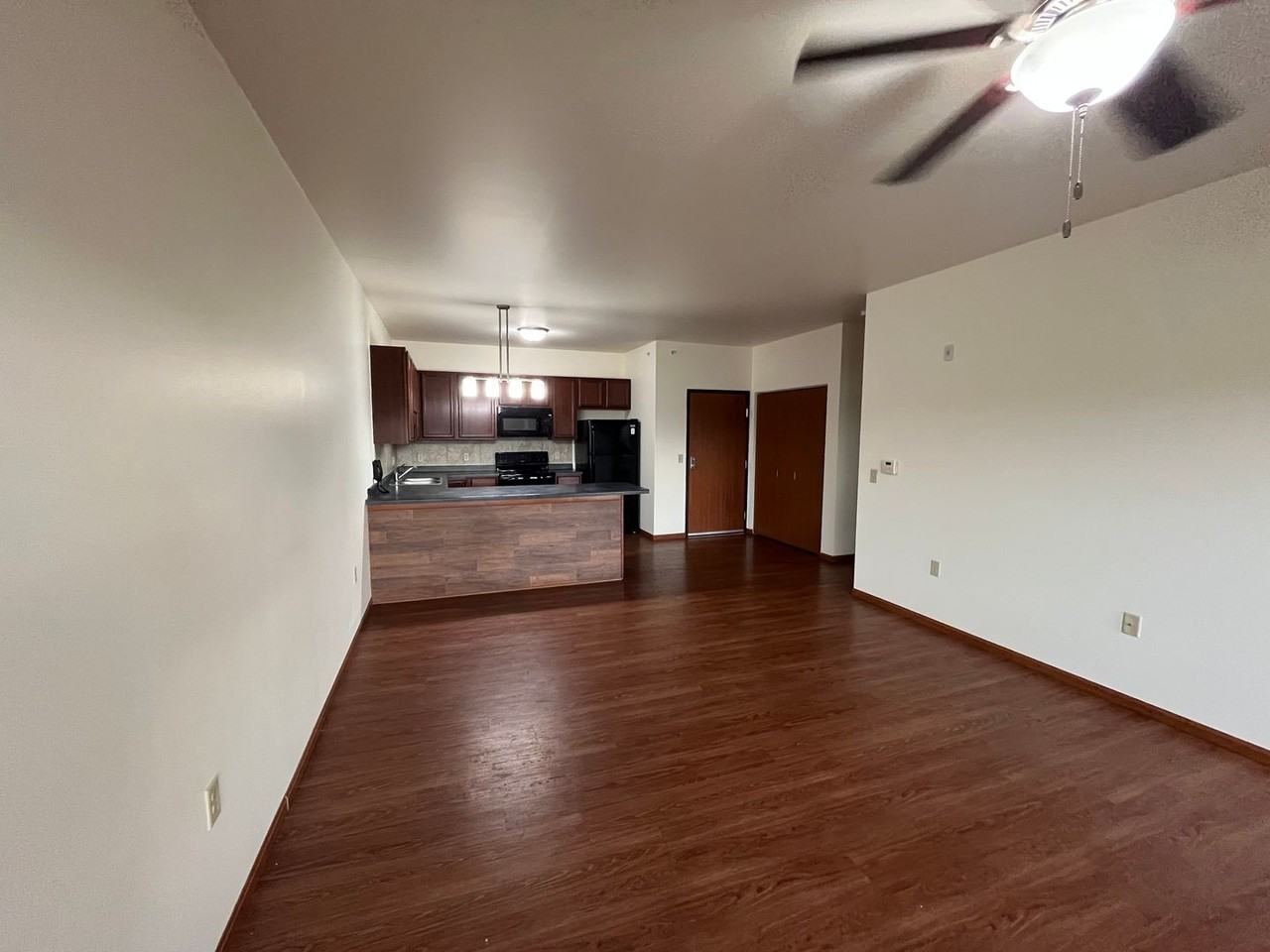 Granite Ridge Apartments LLC - Photo 5 of 22