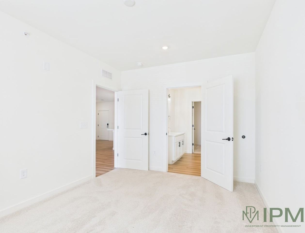 The Flats at Hampden - Photo 4 of 50