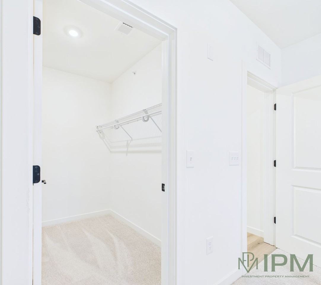 The Flats at Hampden - Photo 6 of 50