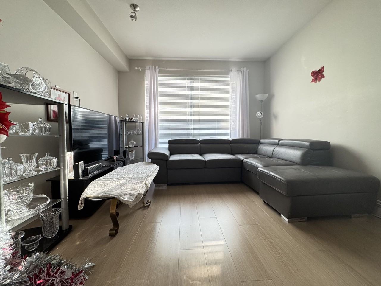 16223 23 A Avenue - Photo 5 of 18