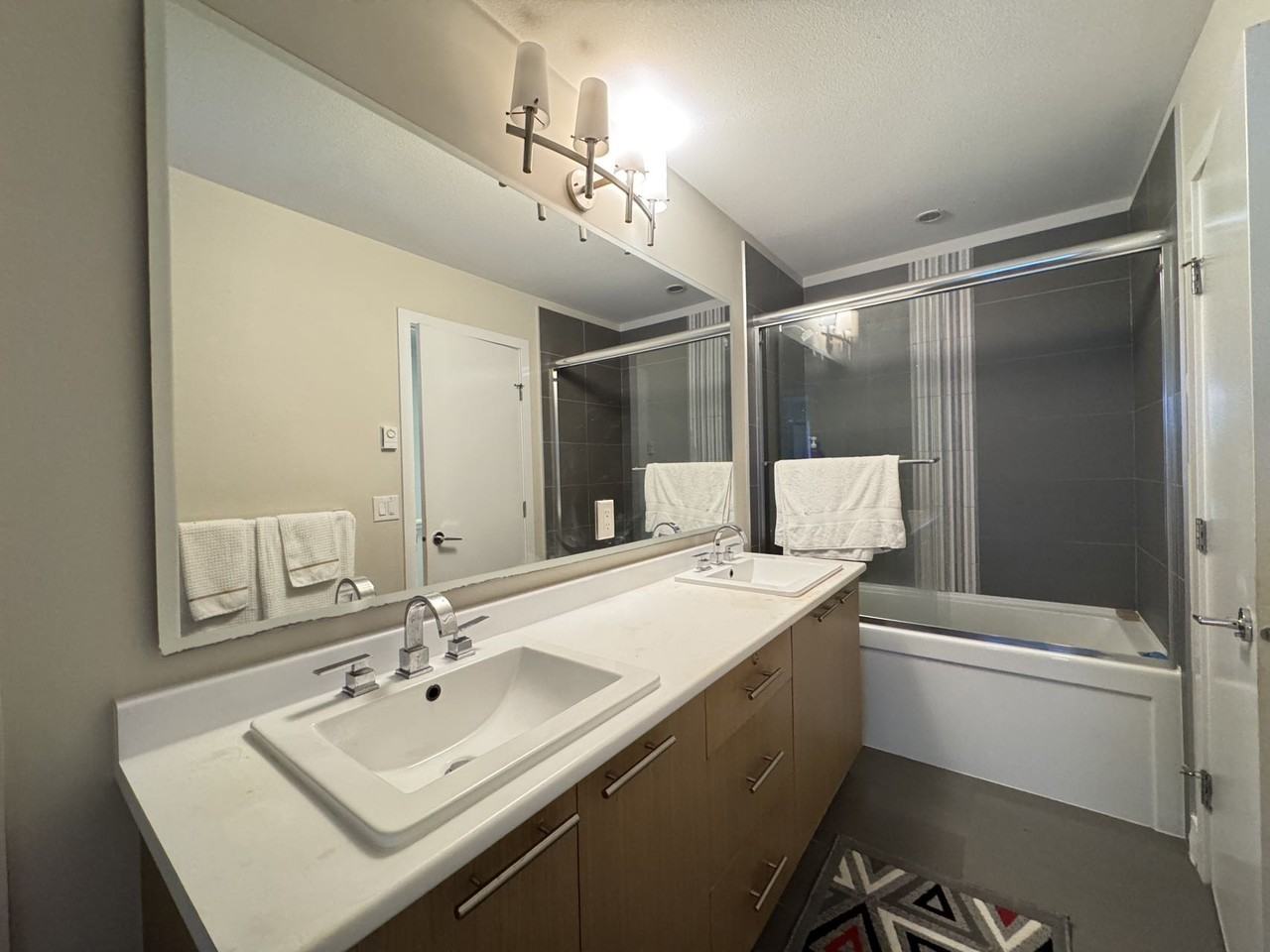 16223 23 A Avenue - Photo 6 of 18