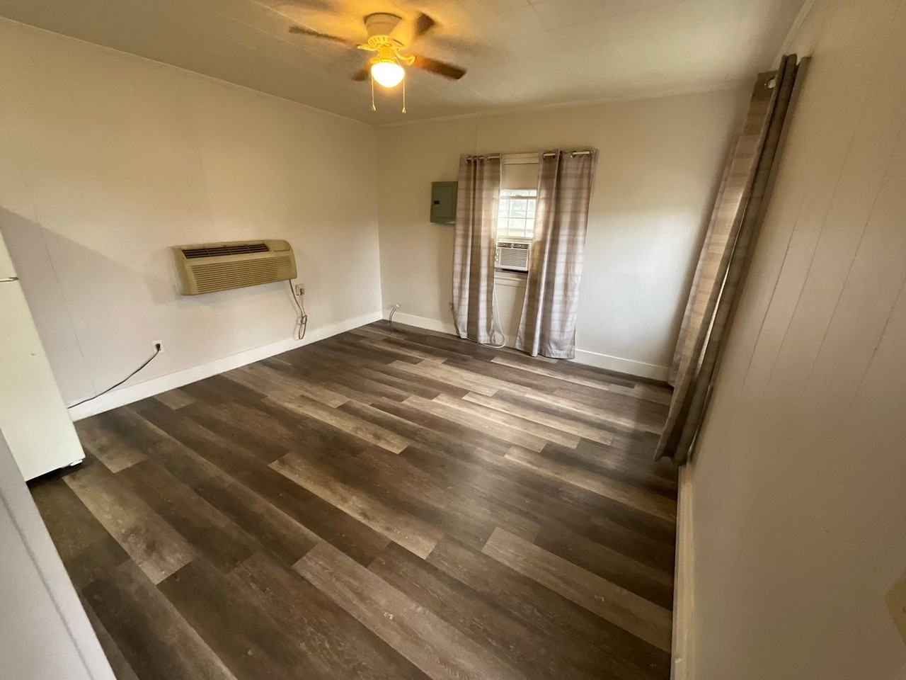 121 Hill Loop - Photo 2 of 4