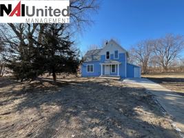 featured image of 1729 Old Highway 141