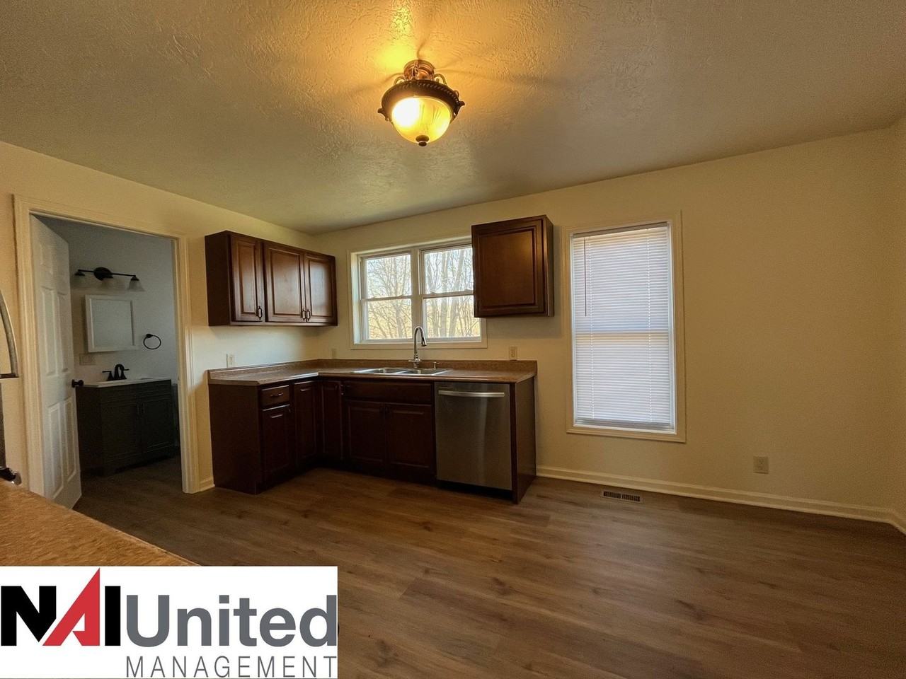 1729 Old Highway 141 - Photo 5 of 13