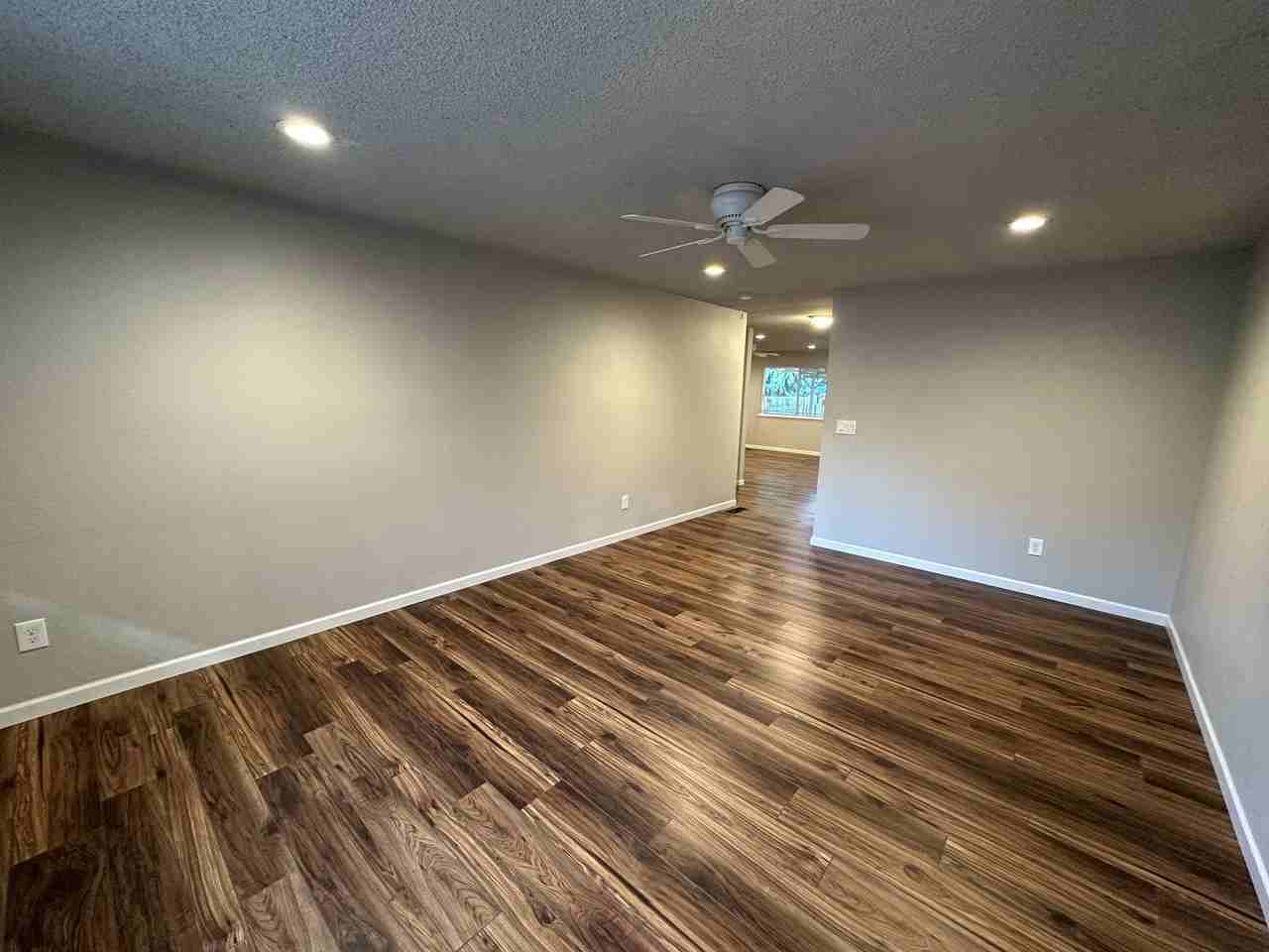 6009 16th Ave Se - Photo 3 of 20