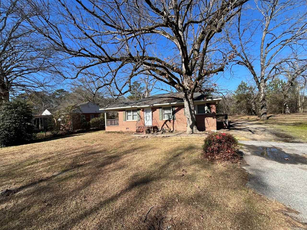 4017 Trask Dr - Photo 2 of 20