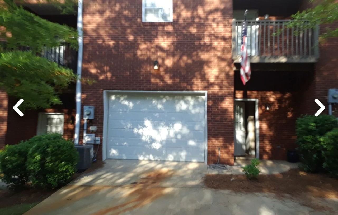 1293 N Dean Rd - Photo 2 of 11