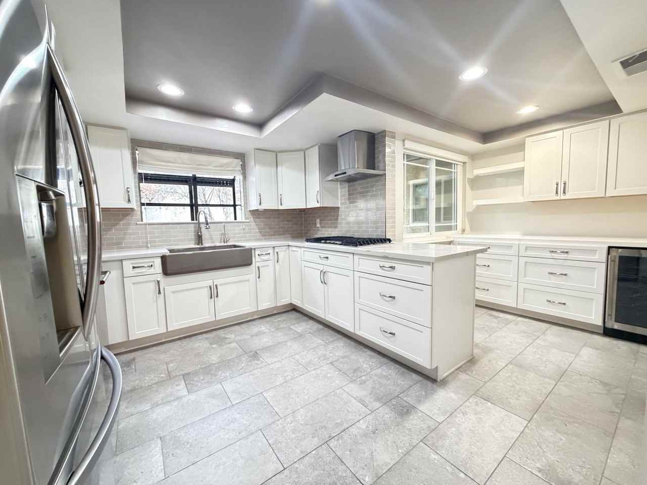 3105 La Mancha Way - Photo 3 of 15