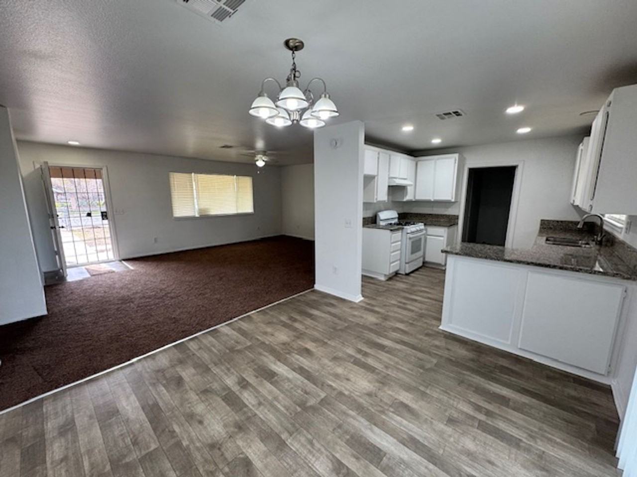 16437 Coolwater Ave - Photo 4 of 16