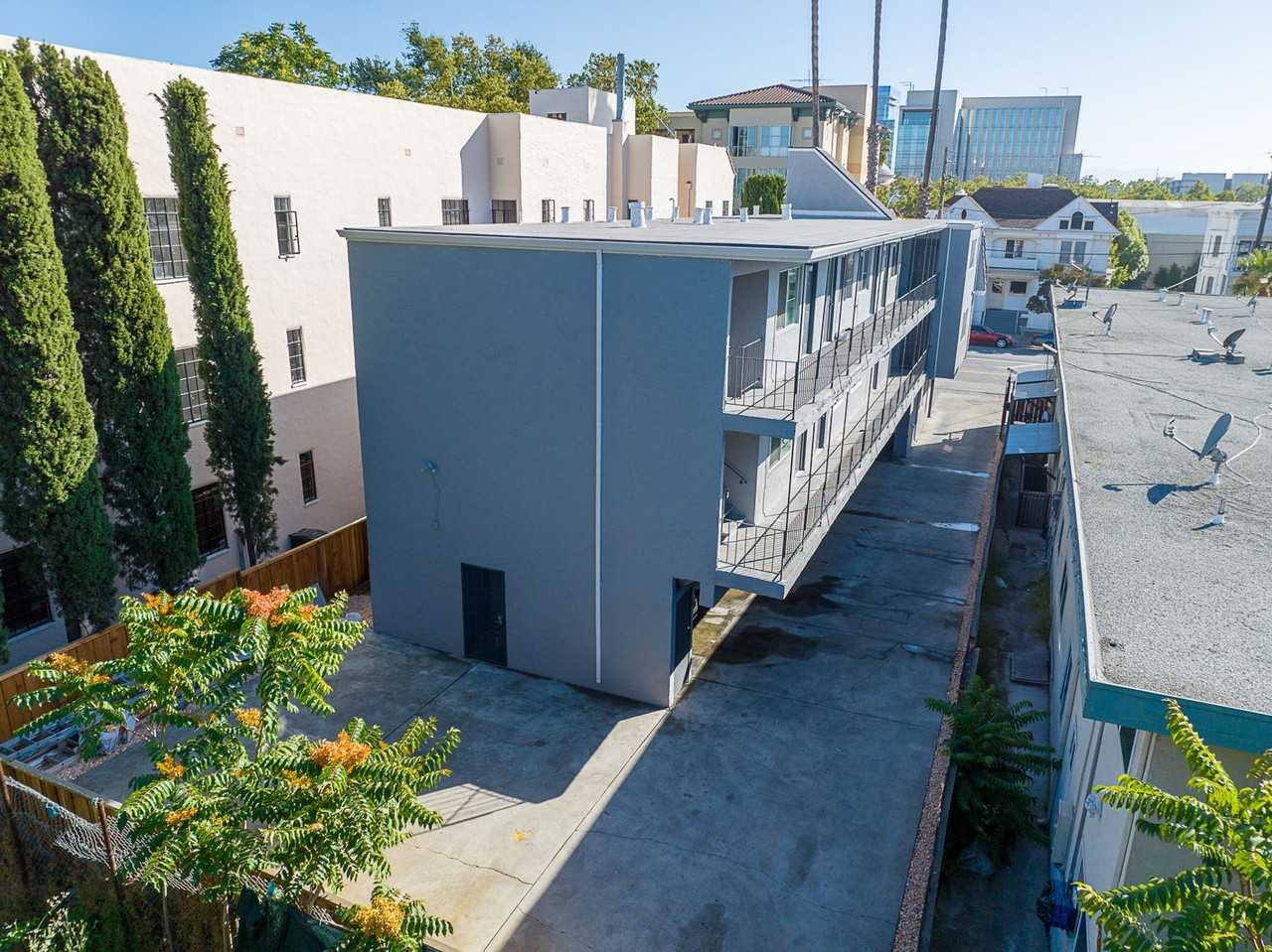 Third 232 N - Photo 7 of 8